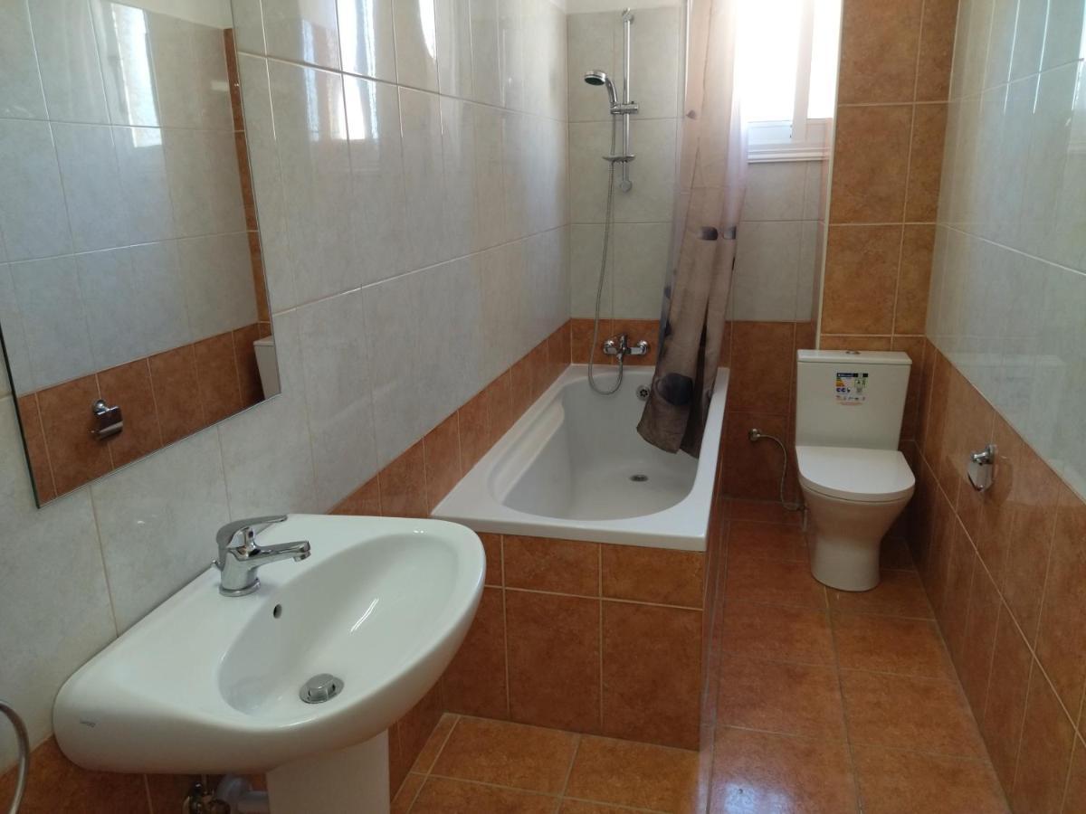 Polycarpou 48 Apartment Paphos Exterior photo